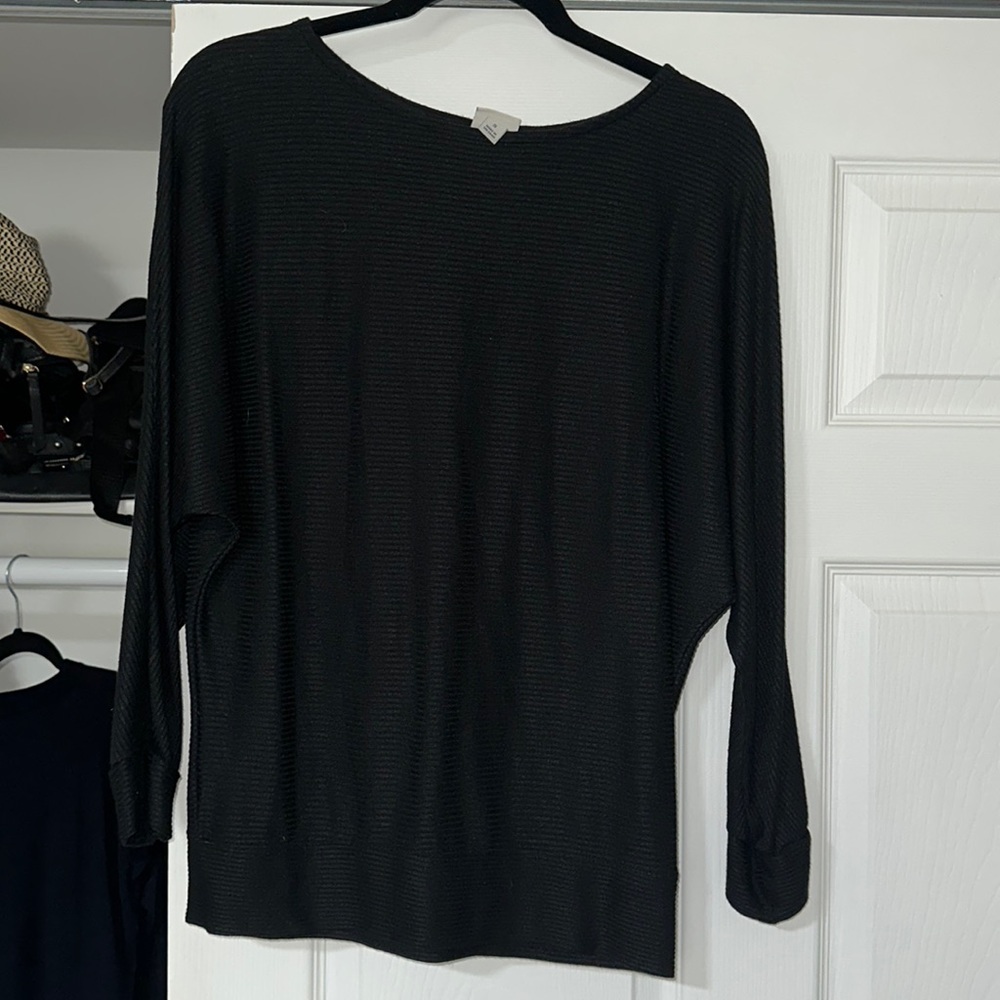 Loose black blouse